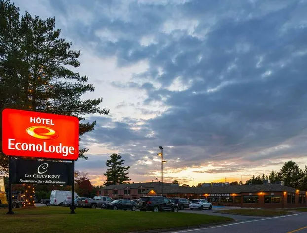 Econo Lodge hotel detail image 1