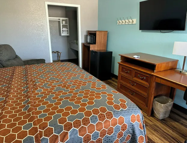 Riverside Motel hotel detail image 4