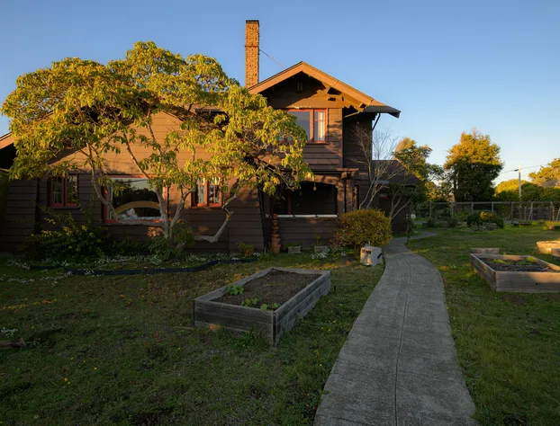 Captains Quarters hotel detail image 3