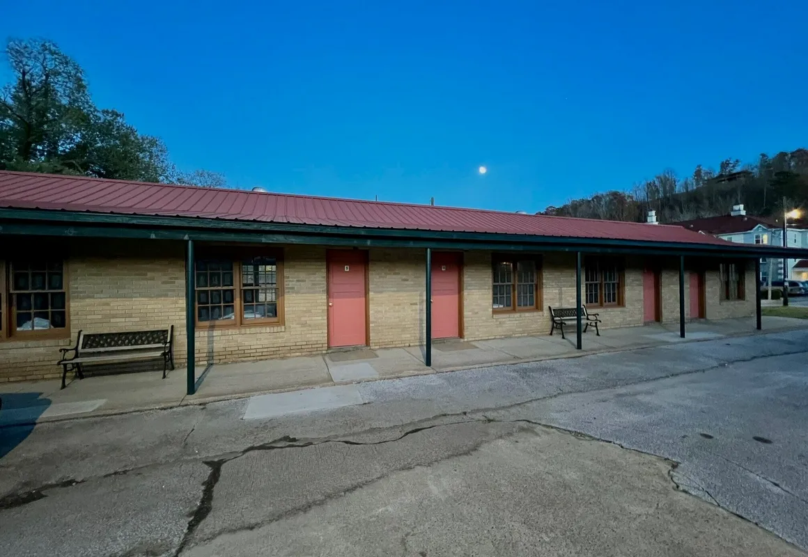 The Gordon hotel hero