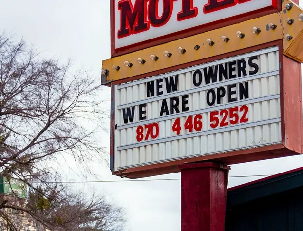 The Gordon hotel detail image 1