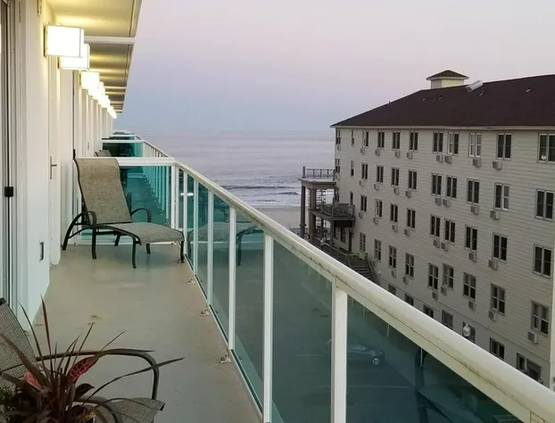 Miramar Condominiums hotel detail image 1