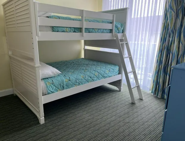 Miramar Condominiums hotel detail image 4