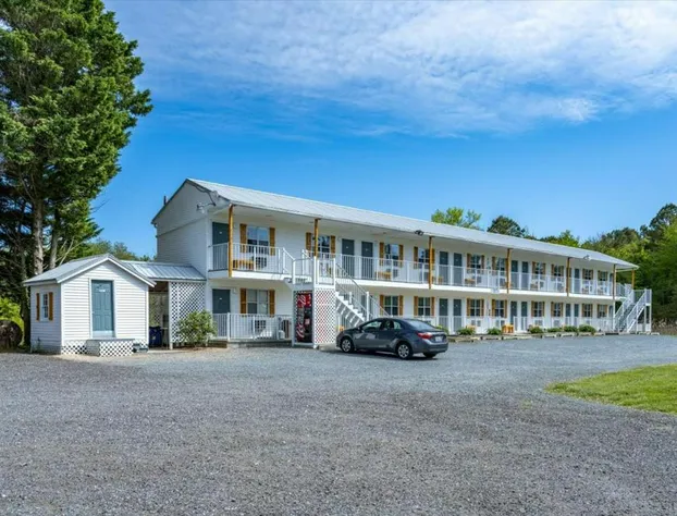 Beach Bum West-O Motel hotel detail image 1