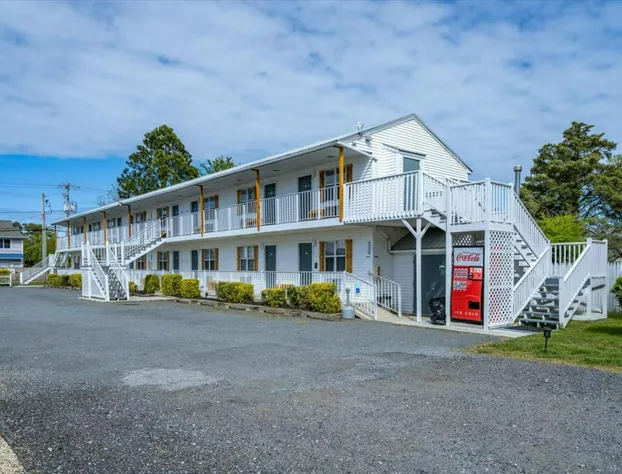 Beach Bum West-O Motel hotel detail image 2