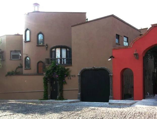 Casa Grande Luxury Accommodations hotel detail image 4