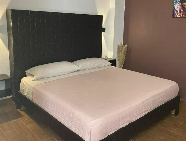 Equinoccio Peña de Bernal hotel detail image 1