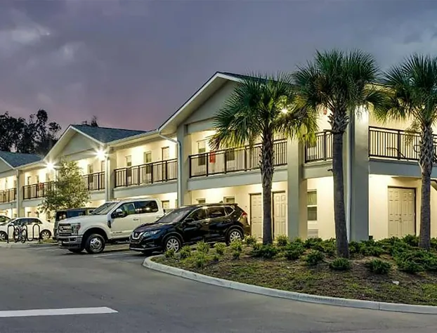Baymont by Wyndham Ocala Suites hotel detail image 1