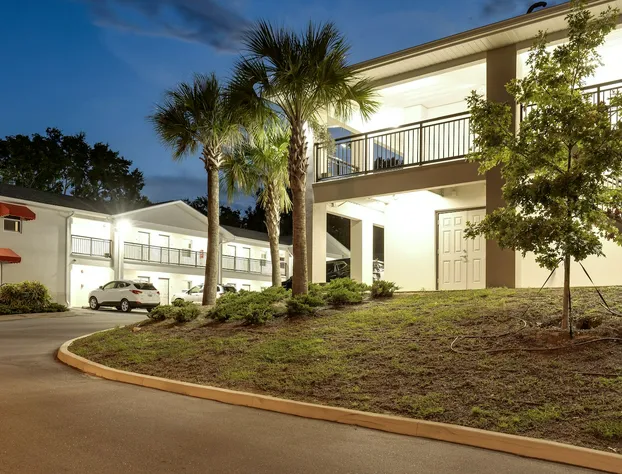 Baymont by Wyndham Ocala Suites hotel detail image 3