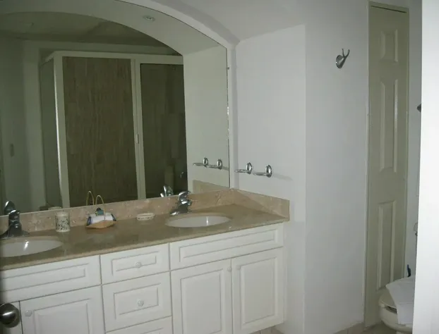 CONDOMINIO GRAND MARINA by TRVL2HM hotel detail image 3