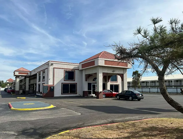 Baymont by Wyndham Odessa University Area hotel detail image 3