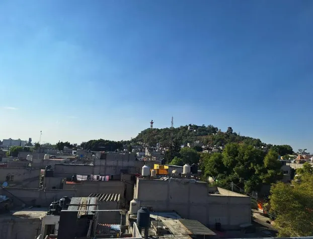 Casa Miranda Airport hotel detail image 1