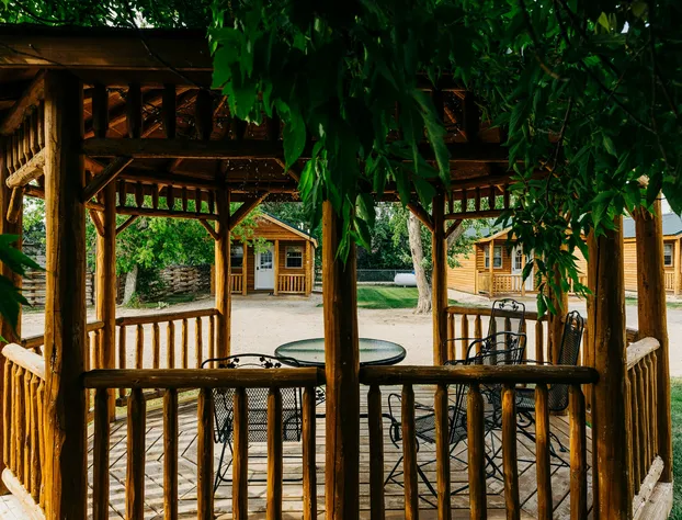 Rustic Ridge Cabins, Charming Retreat (3 Options!) hotel detail image 2