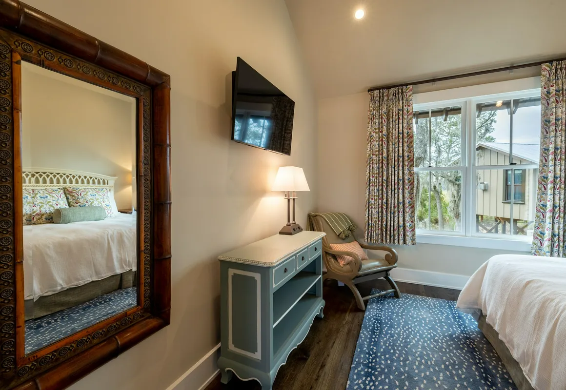 Cedar Lodge on Honey Creek hotel hero