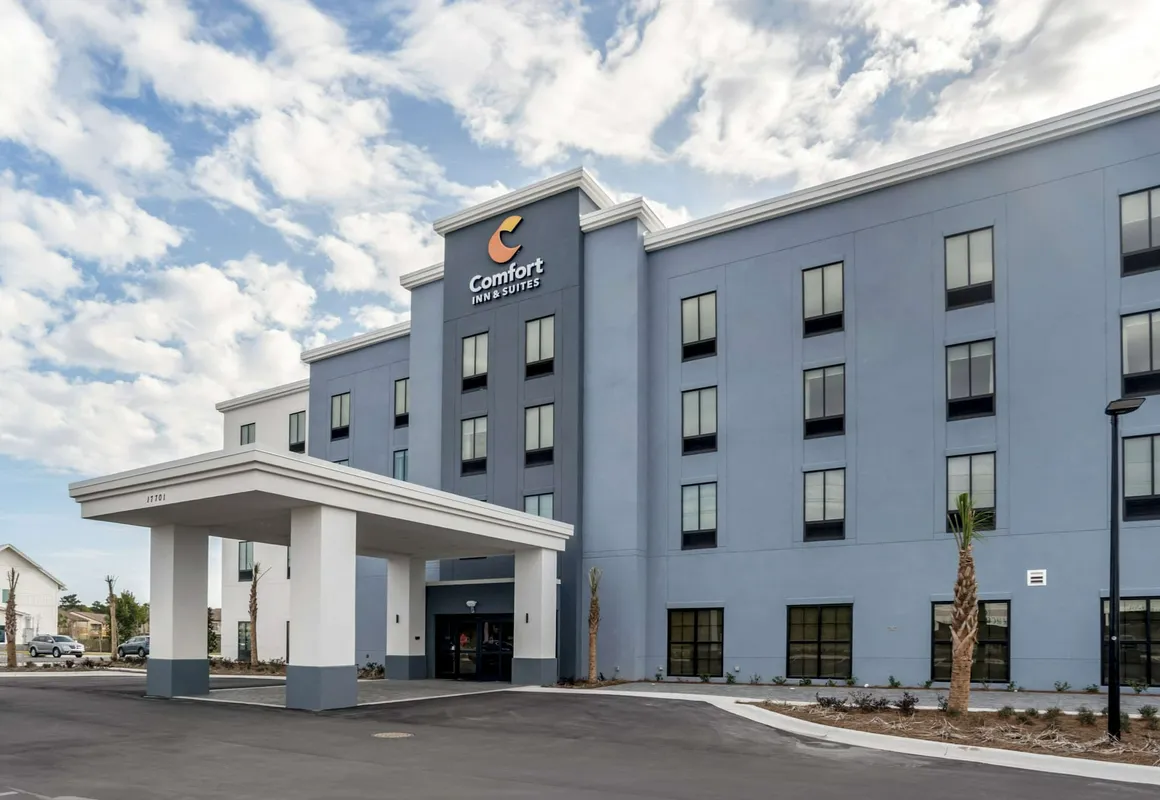 Comfort Inn & Suites Panama City Beach - Pier Park Area hotel hero