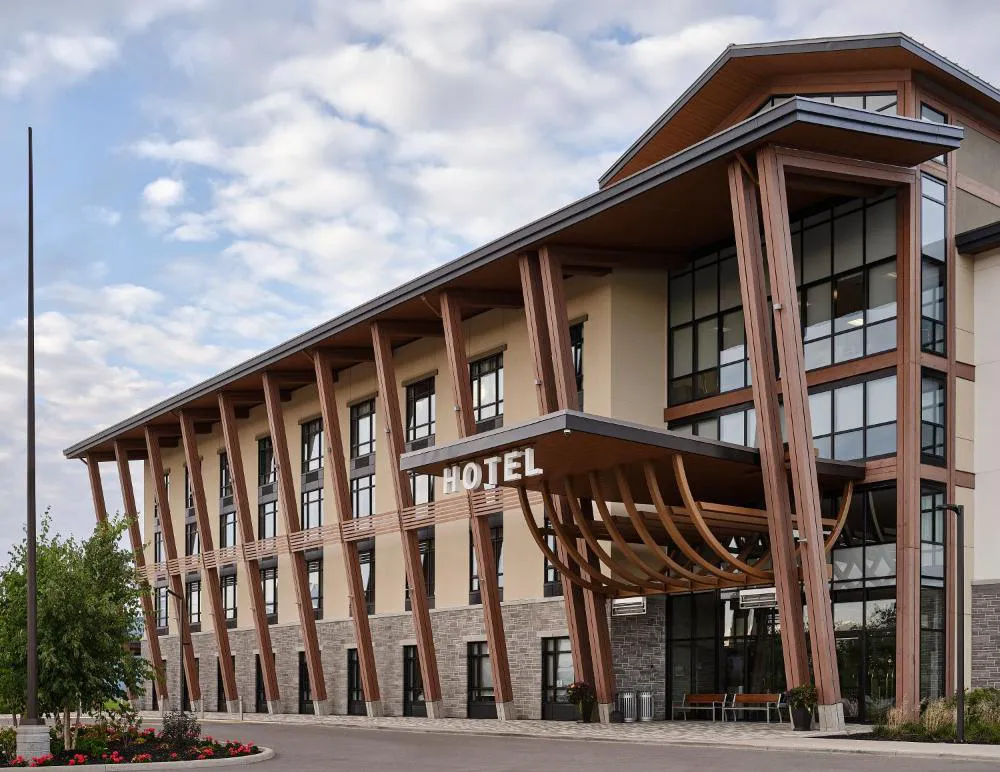 Great Blue Heron Hotel hotel hero