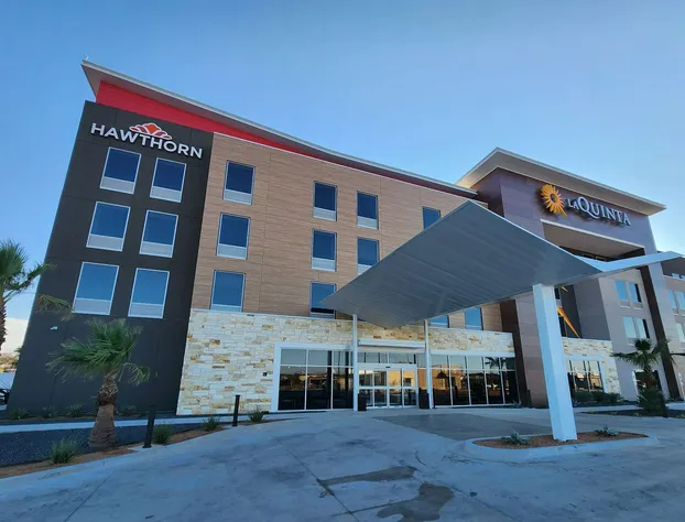 Hawthorn Extended Stay by Wyndham Del Rio hotel detail image 2