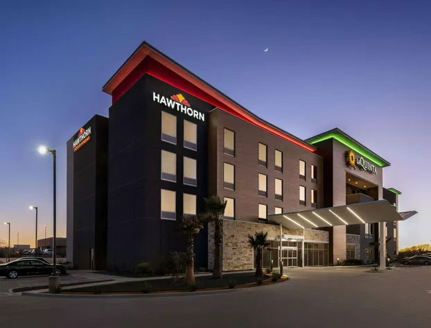 Hawthorn Extended Stay by Wyndham Del Rio hotel detail image 4