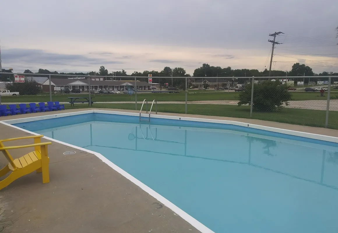 Western Hills Motel hotel hero