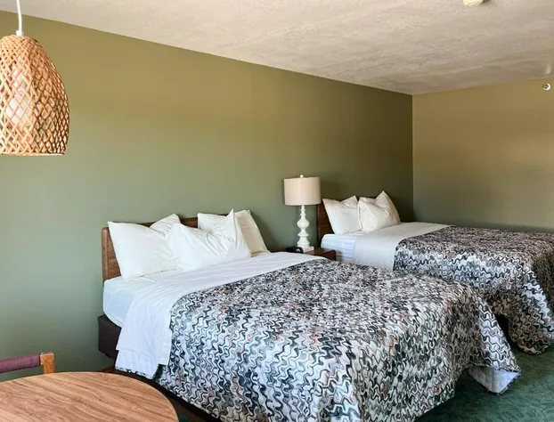 The Trail Inn - Sutton, Nebraska - US-6 HWY hotel detail image 4