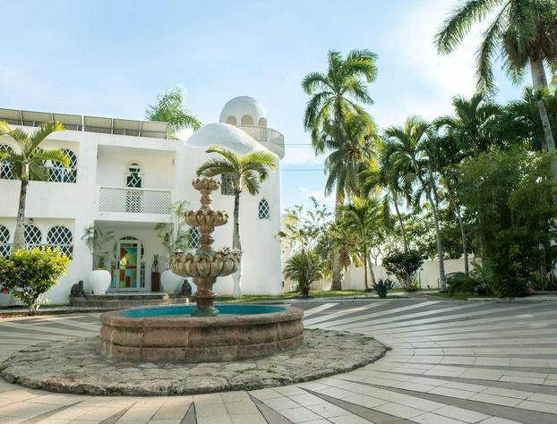 Casa Árabe hotel detail image 1