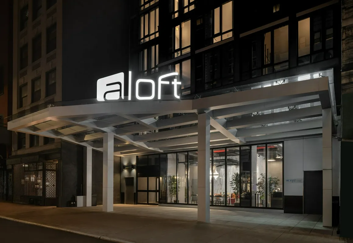Aloft New York Chelsea hotel hero