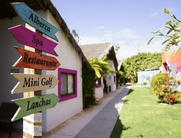 Hotel Casa De Las Flores hotel detail image 2