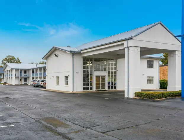 Studio 6 Alexandria, LA hotel detail image 4