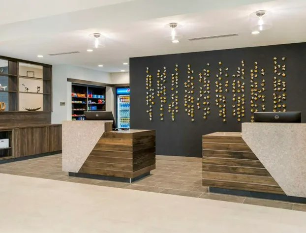 Best Western Plus Winter Haven Inn & Suites hotel detail image 3