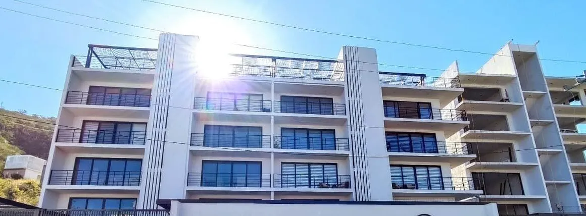 Condo Lt By Trvl2hm hotel hero