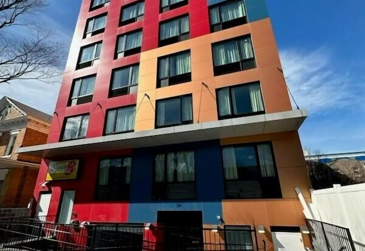 Super 8 By Wyndham Brooklyn Pennsylvania Ave hotel hero