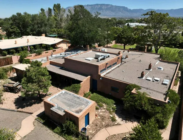 Loba Luna Bed & Breakfast hotel detail image 3