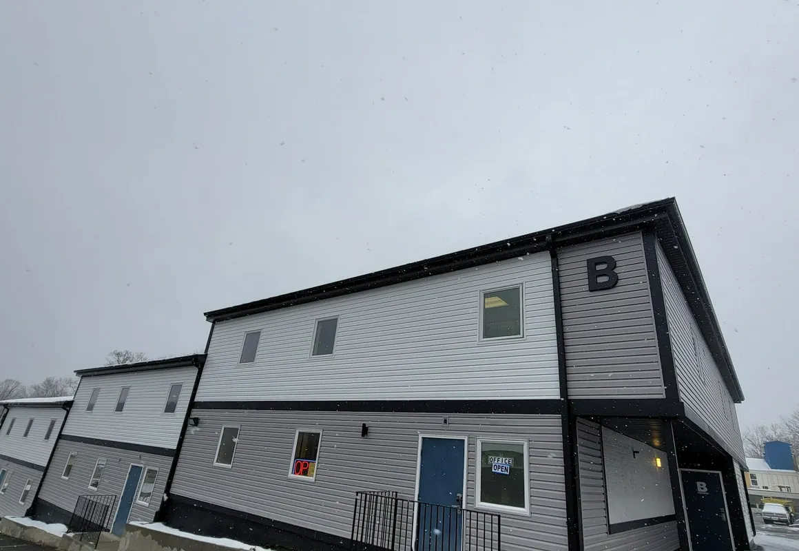 Richland Inn hotel hero