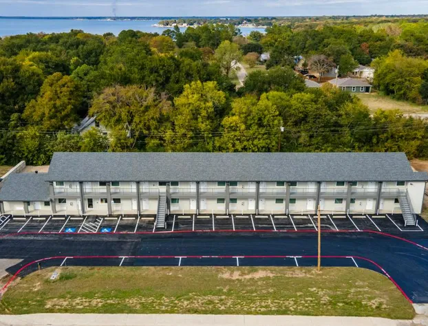 Extended Stay Gun Barrel City hotel detail image 4