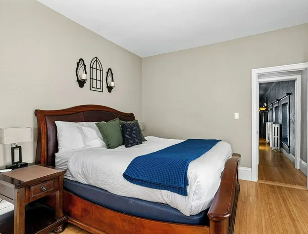 Historic Cotton Mansion Duluth Boutique Hotel hotel detail image 4