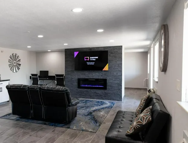 Econo Inn hotel detail image 1