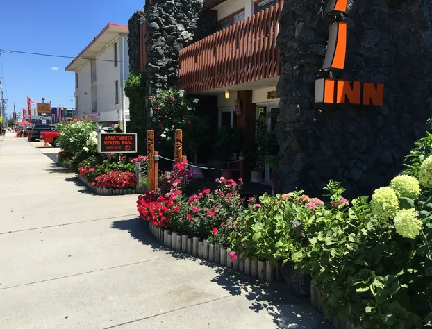 Tahiti Inn hotel detail image 1