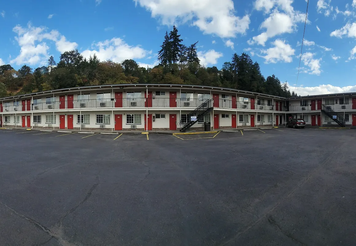 Kalama Hotel hotel hero