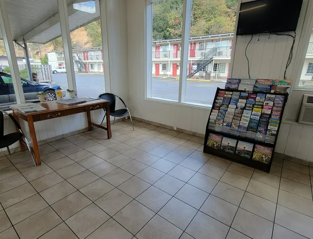 Kalama Hotel hotel detail image 3