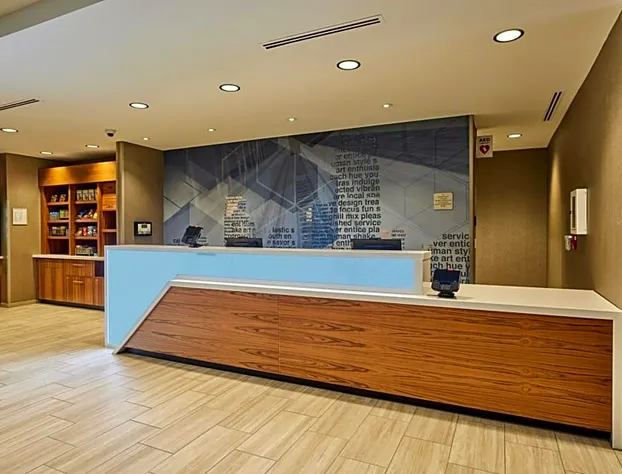 Springhill Suites By Marriott Medford Airport hotel detail image 2