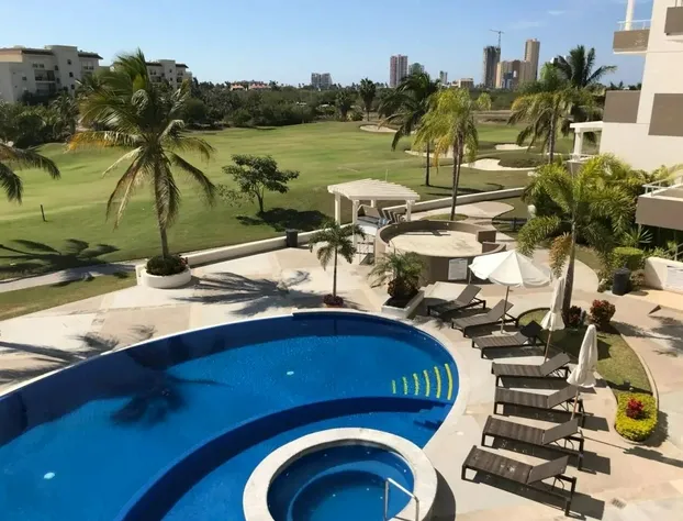 Condos SB hotel detail image 2