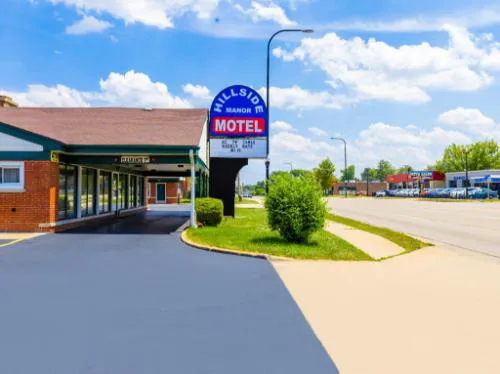 Manor Motel By OYO Near Oak Brook/Chicago Westchester hotel hero