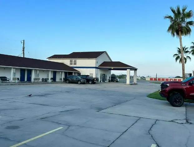 Coastal Bend Motel & RV Park hotel detail image 1