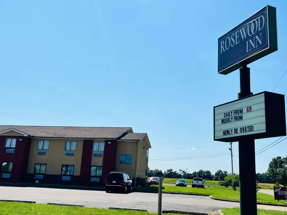 Rosewood Inn By OYO Union City I-69 hotel hero