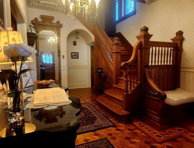 Downen House Bed & Breakfast hotel detail image 4