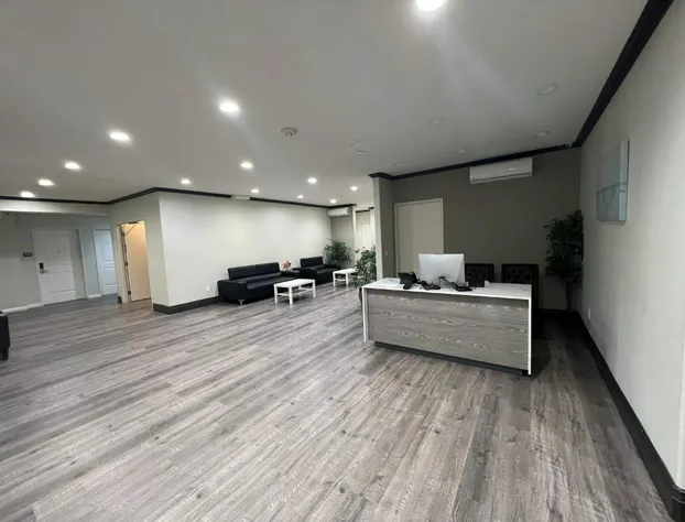 Aspire Inn & Suites Orange hotel detail image 3