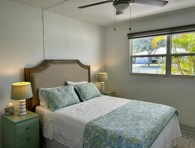 Casey Key Beach Condos hotel detail image 4