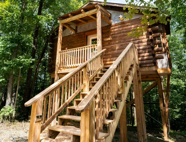 Starlight Haven Hot Springs hotel detail image 3