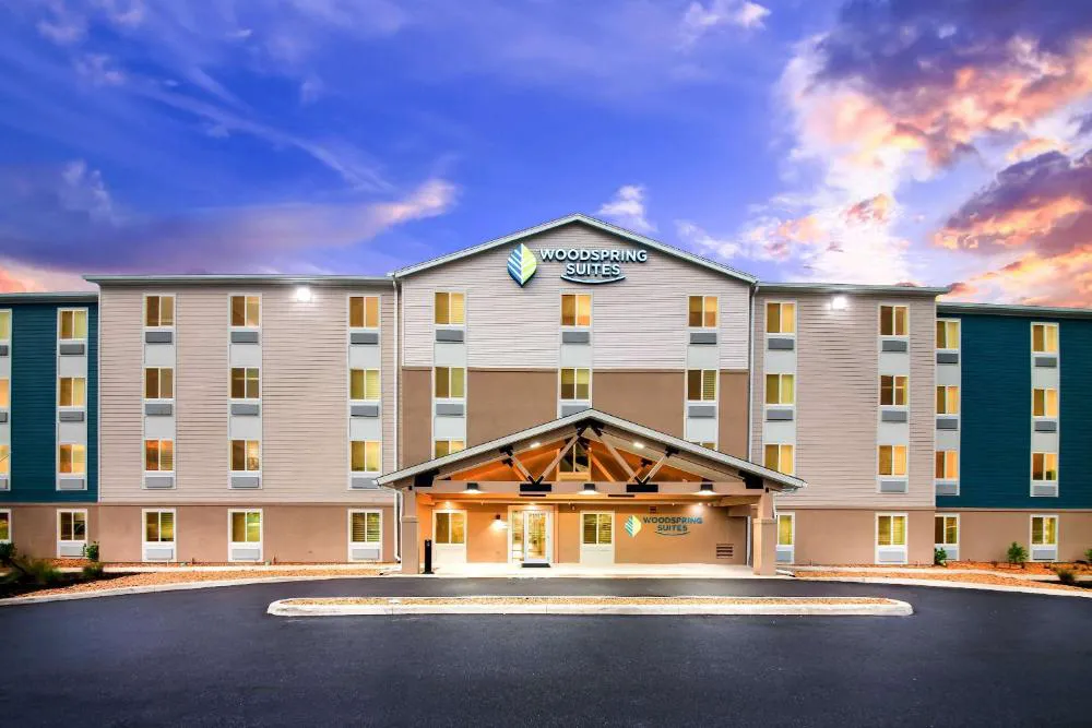 WoodSpring Suites Hudson Port Richey hotel hero