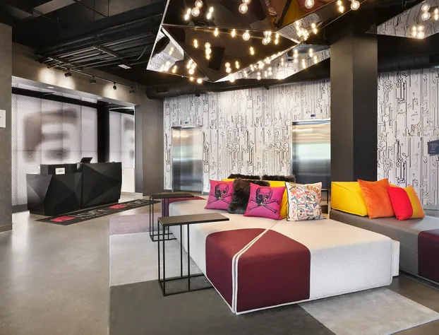 Aloft Atlanta Perimeter Center hotel detail image 3